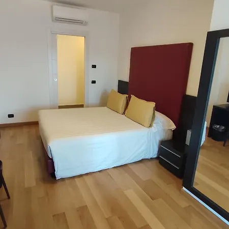 Calissano 4* Alba (Piedmont)