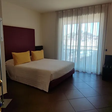Hotel apartamentowy Calissano 4*