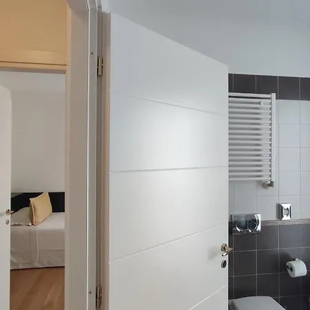 Hotel apartamentowy Calissano Alba (Piedmont)