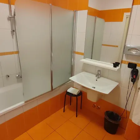 Hotel apartamentowy Calissano Alba (Piedmont)