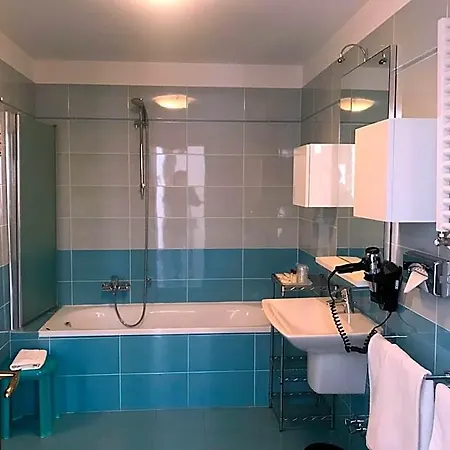 Calissano Apart Otel Alba (Piedmont)
