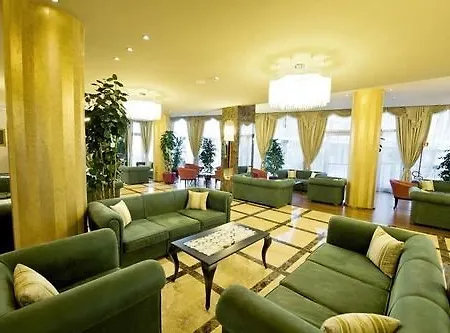 Calissano Aparthotel Alba (Piedmont)