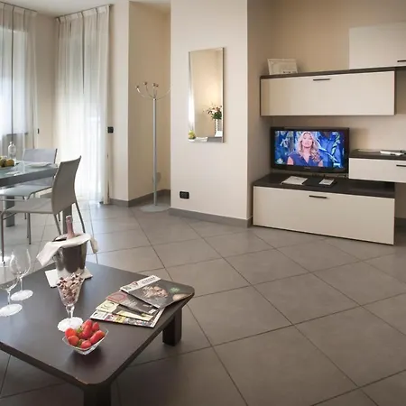 Hotel apartamentowy Calissano Alba (Piedmont)