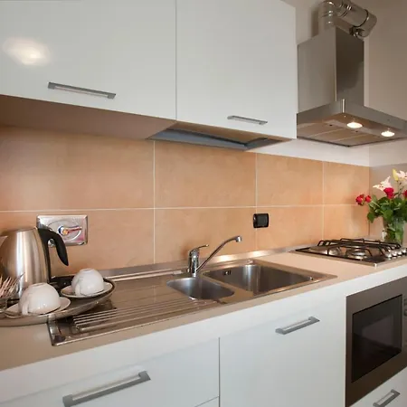 Calissano Апарт-отель Альба