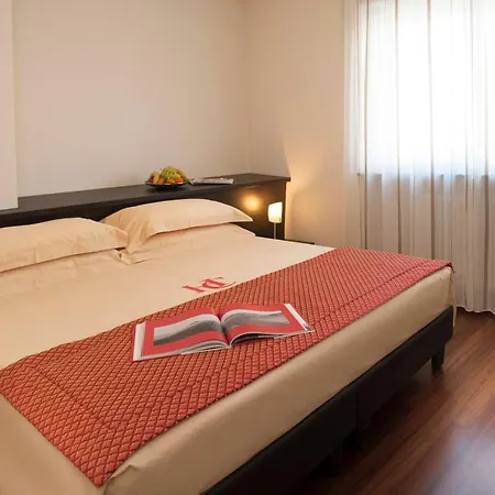 Calissano Апарт-отель 4*