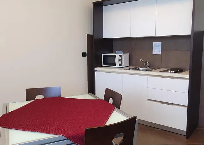Lägenhetshotell Calissano 4*
