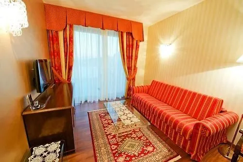 Calissano Aparthotel Alba (Piedmont)