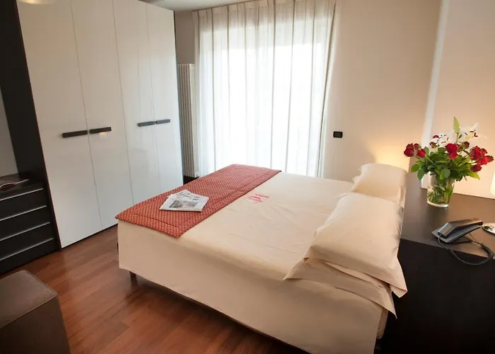 Calissano Lägenhetshotell 4*